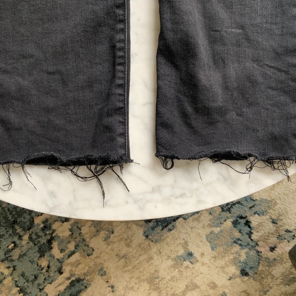 Levi’s 314 Straight Leg Raw Hem Jeans - Picture 6 of 6